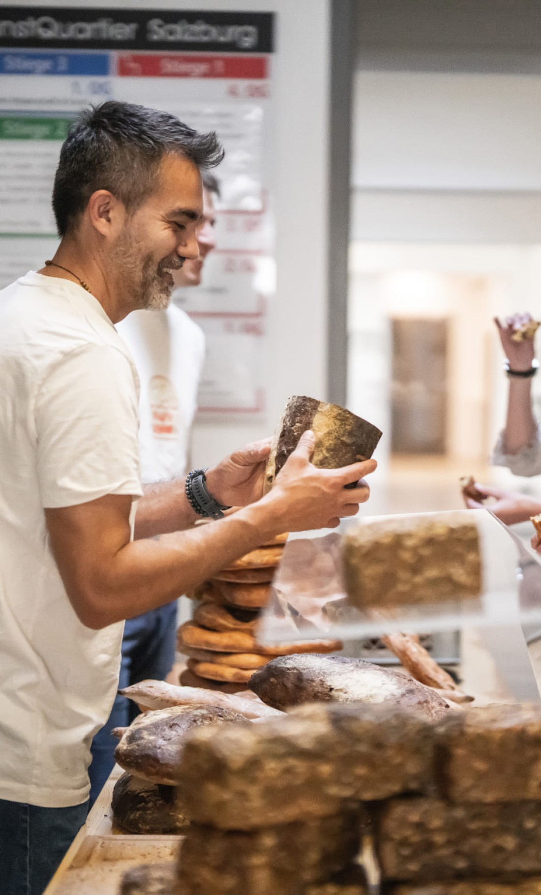 Frisches Bauernbrot und regionale Backwaren aus Salzburg